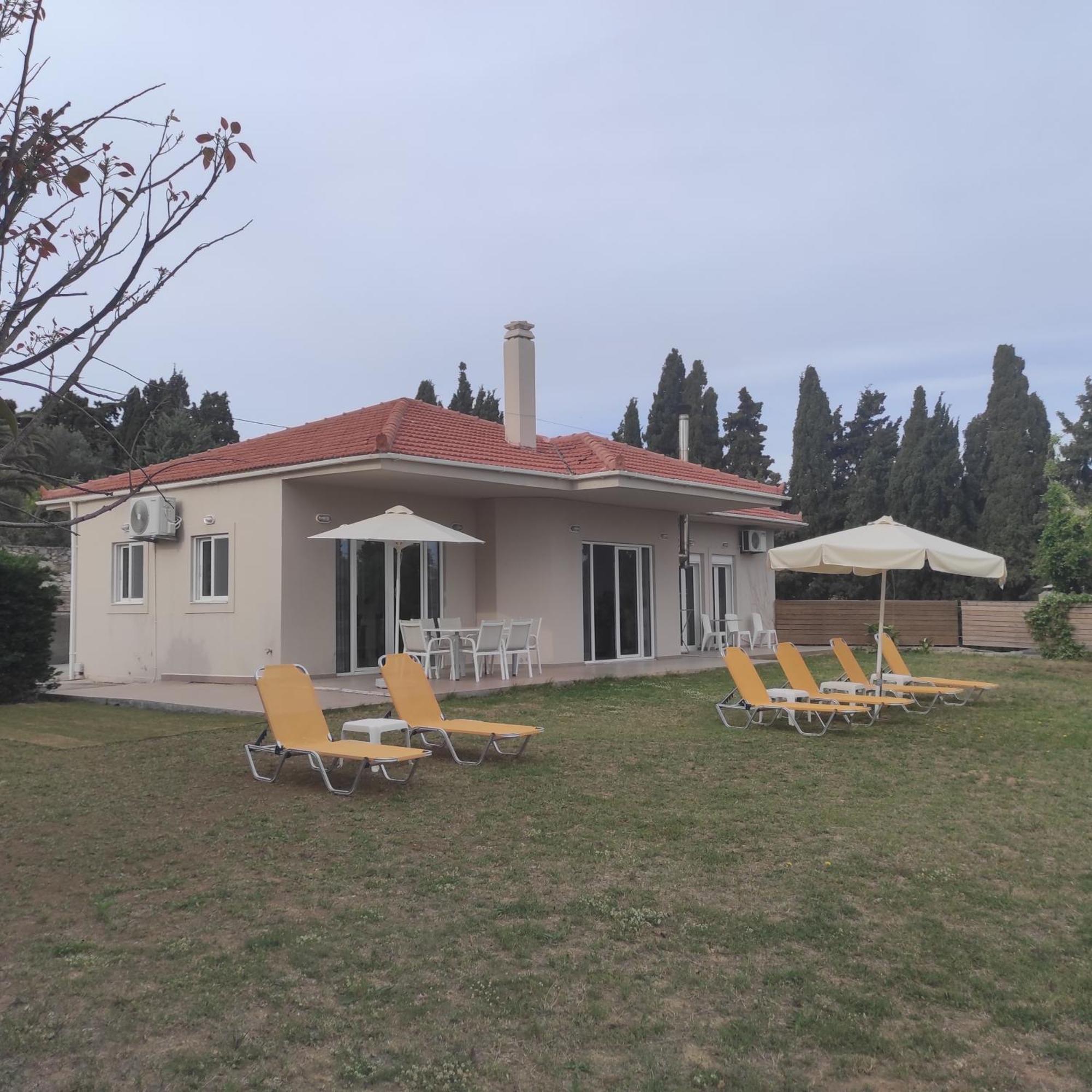 Sea Breeze Villa Rethymno Esterno foto