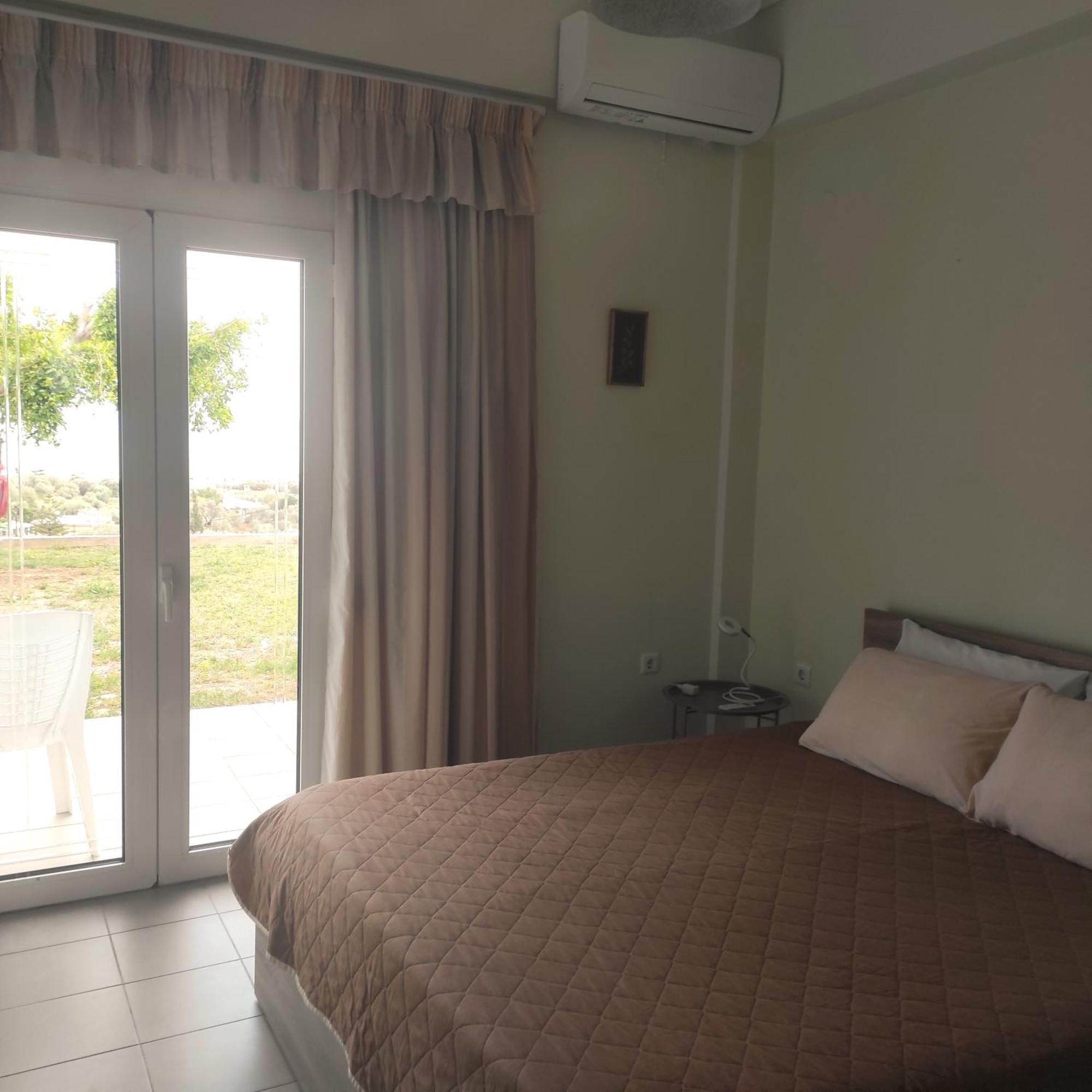 Sea Breeze Villa Rethymno Esterno foto